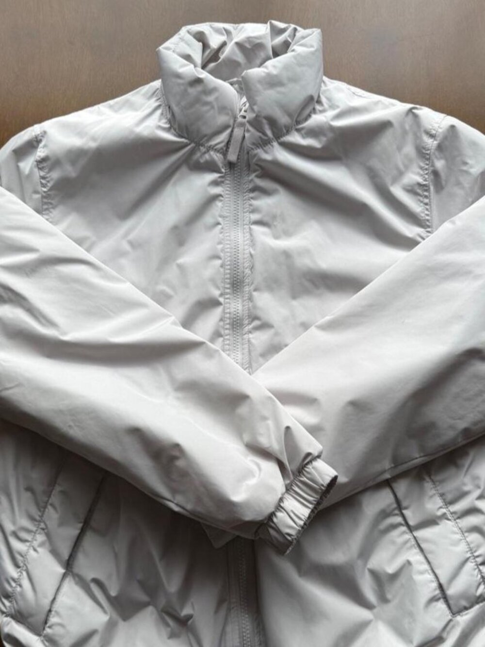 H&M white windbreaker jacket in XS